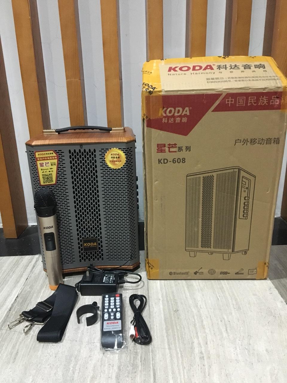 Loa kéo di động vỏ gỗ Koda KD-608 (kèm 1 mic)